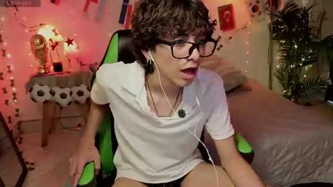 matty_spark online show from July 17, 2026, 1:51 pm