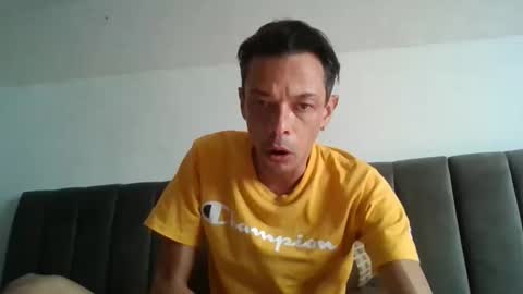 maudeluxe online show from May 18, 2026, 10:04 pm