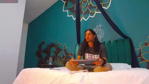 Maxi  Max online show from July 15, 2026, 7:30 pm
