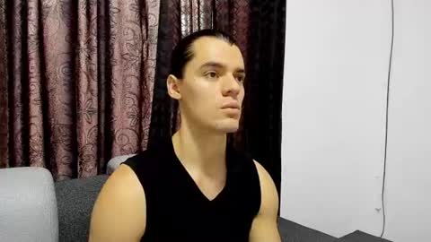 Alex online show from June 12, 2026, 7:13 pm