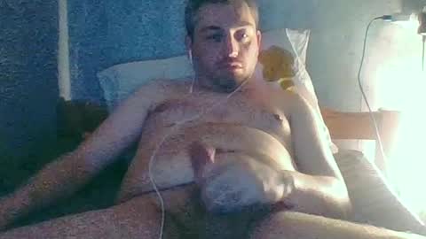 Snapshot of maximefrxx chatting on July 6, 2026, 3:25 am Maxime online show from July 6, 2026, 3:25 am
