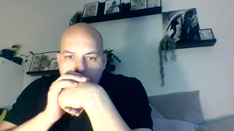 may4jay online show from June 25, 2026, 6:56 pm