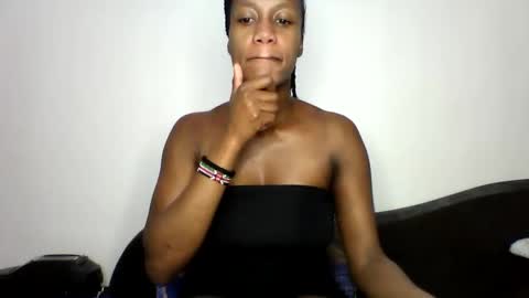 Snapshot of mayasmiley_ chatting on June 10, 2026, 7:46 pm prettydoll online show from June 10, 2026, 7:46 pm