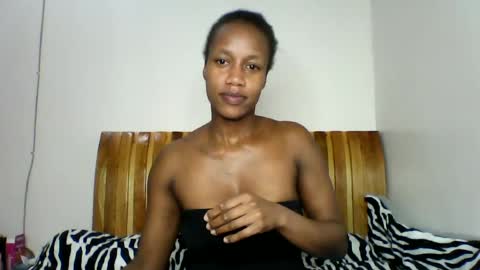 Snapshot of mayasmiley_ chatting on June 17, 2026, 9:27 pm prettydoll online show from June 17, 2026, 9:27 pm