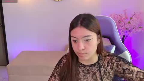 Maya Vexx online show from July 20, 2026, 5:15 pm