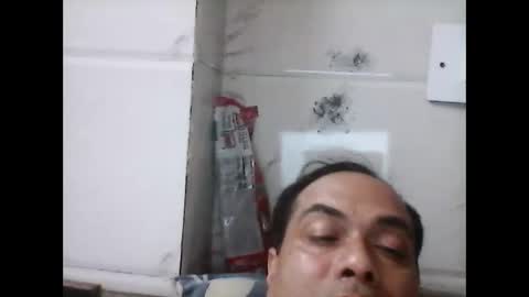 Snapshot of mcaraj2 chatting on April 17, 2026, 6:55 pm mcaraj2 online show from April 17, 2026, 6:55 pm