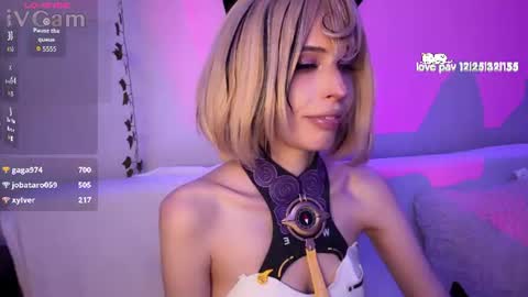 Nicole online show from August 4, 2026, 7:27 pm