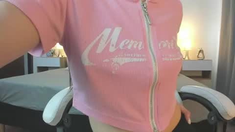 Megan Queen online show from July 21, 2026, 1:02 pm