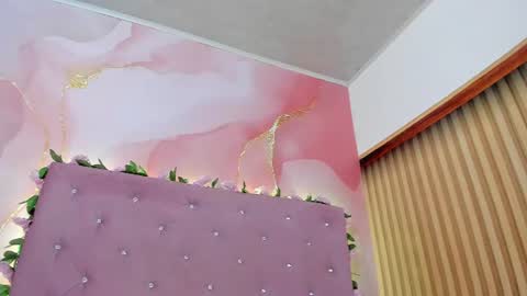melanie__evans online show from July 1, 2026, 11:01 am