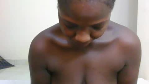 melanie_bae1 online show from June 25, 2026, 5:07 am