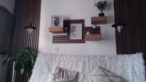 Snapshot of melany_27 chatting on January 9, 2026, 1:58 pm Melany online show from January 9, 2026, 1:58 pm