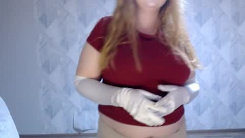 Snapshot of melina_beauty chatting on July 17, 2026, 3:07 pm Melina online show from July 17, 2026, 3:07 pm