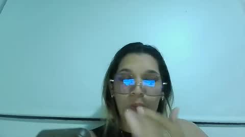 Melisa online show from June 24, 2026, 2:10 am