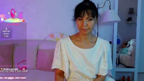 Hot Milf Melissa  ONLINE  Mon  Tue  Wed  Fr  Sun  - 9pm - 6amUTC3 online show from July 26, 2026, 12:34 pm
