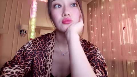 Lisaa online show from July 13, 2026, 4:15 am