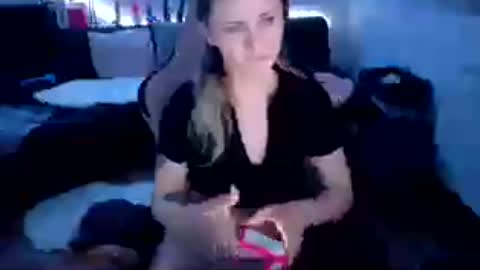 melly4you online show from July 1, 2026, 9:25 pm