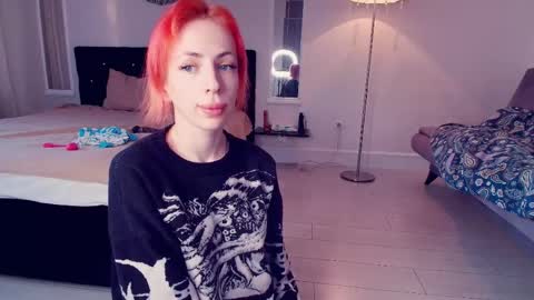 meowroslava online show from May 1, 2026, 5:28 pm