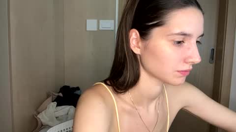 LEVA online show from June 3, 2026, 2:33 pm