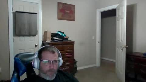 mercer1977 online show from May 29, 2026, 9:40 am