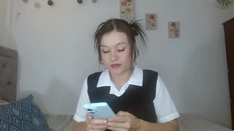 meriilyn_monroe724 online show from April 26, 2026, 8:28 pm