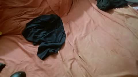 mesa_von7 online show from July 27, 2026, 9:33 pm