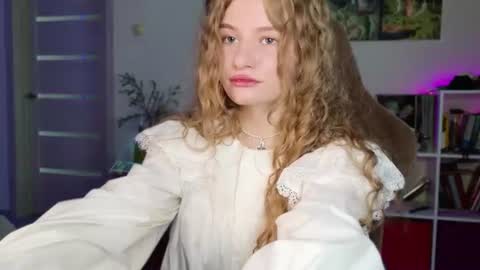 Eva online show from July 30, 2026, 1:43 pm