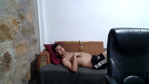 mexatre online show from August 4, 2026, 1:31 am