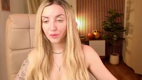 mi1a_ online show from June 29, 2026, 3:24 am