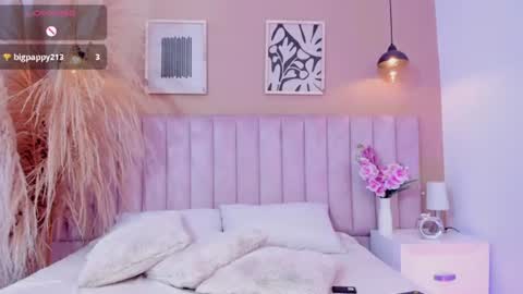 mia__bailey_ online show from July 23, 2026, 10:08 pm