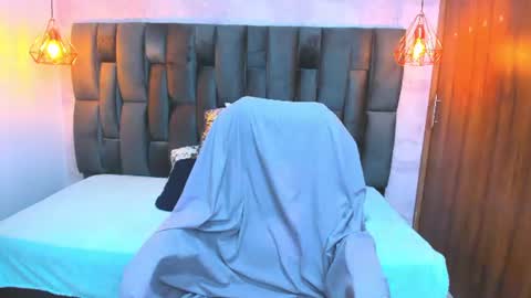 mia_ferrer18 online show from June 18, 2026, 1:15 pm