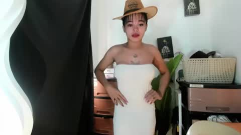 M I A online show from July 22, 2026, 12:02 am
