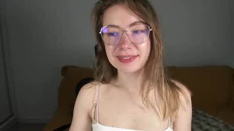Snapshot of mia_luxx92 chatting on July 23, 2026, 7:06 am Mia online show from July 23, 2026, 7:06 am