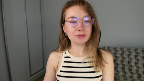 Snapshot of mia_luxx92 chatting on July 25, 2026, 6:55 am Mia online show from July 25, 2026, 6:55 am