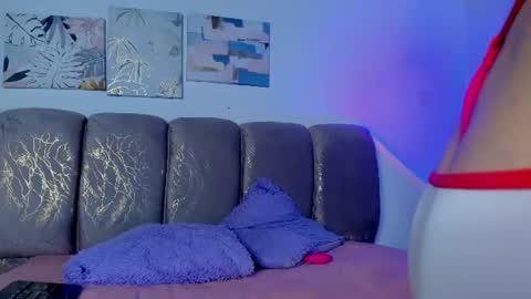 Snapshot of mia_sweetie1 chatting on July 17, 2026, 7:08 pm mia_sweetie1 online show from July 17, 2026, 7:08 pm