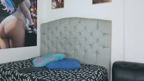 mia_thompson_0 online show from July 20, 2026, 11:45 am