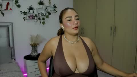Snapshot of miaa_star_1x chatting on June 21, 2026, 11:02 am miaa_star_1x online show from June 21, 2026, 11:02 am
