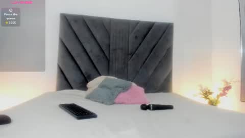 miaatorres_ online show from July 21, 2026, 12:07 pm