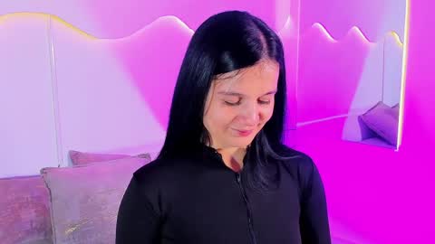 MIA online show from June 2, 2026, 8:33 pm