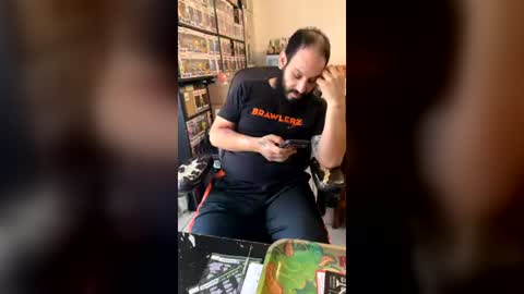 Mark online show from July 5, 2026, 2:02 pm