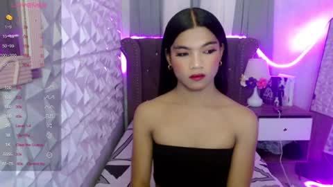 miamalkovax online show from June 16, 2026, 4:42 pm