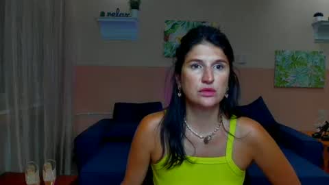Alianna online show from July 28, 2026, 5:25 am