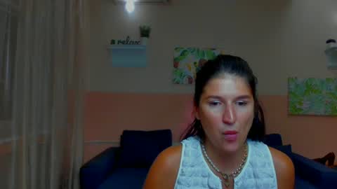 Alianna online show from August 7, 2026, 5:31 am