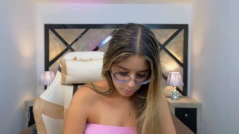 Mia online show from July 24, 2026, 9:57 pm