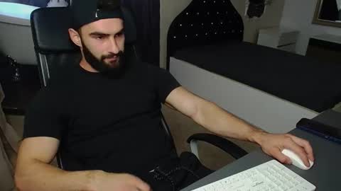MicahLane online show from July 18, 2026, 4:49 am