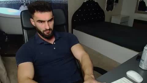 MicahLane online show from July 24, 2026, 4:54 am