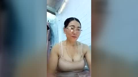 Miky online show from July 7, 2026, 5:43 am