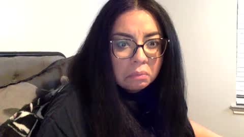 Snapshot of midnightbruja111 chatting on August 2, 2026, 2:10 am midnightbruja111 online show from August 2, 2026, 2:10 am