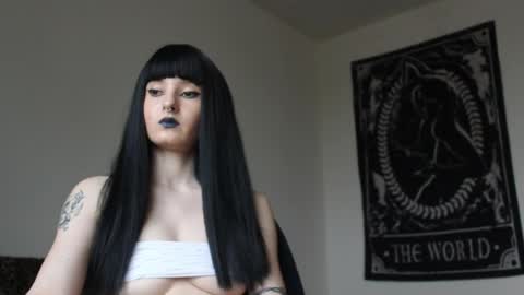 midnightsiren online show from May 9, 2026, 4:34 pm