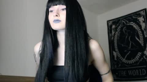 midnightsiren online show from May 14, 2026, 8:37 pm