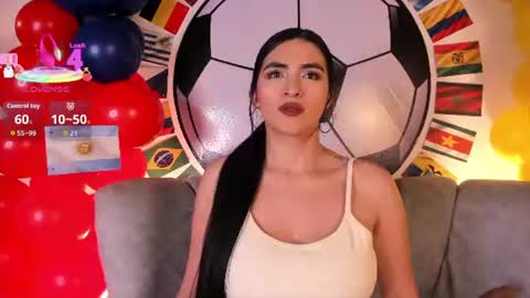 miel_gomez online show from July 14, 2026, 7:19 pm